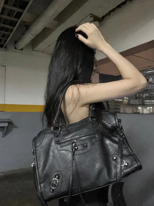 Urban leather bag
